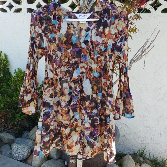 Allison Taylor Tops - Blouse by ALLISON TAYLOR,  PS Petite Small